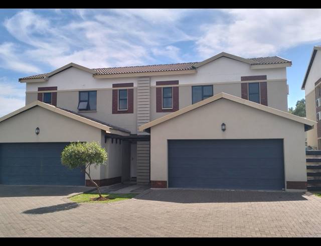 3 BEDROOM DUPLEX FOR SALE IN EQUESTRIA